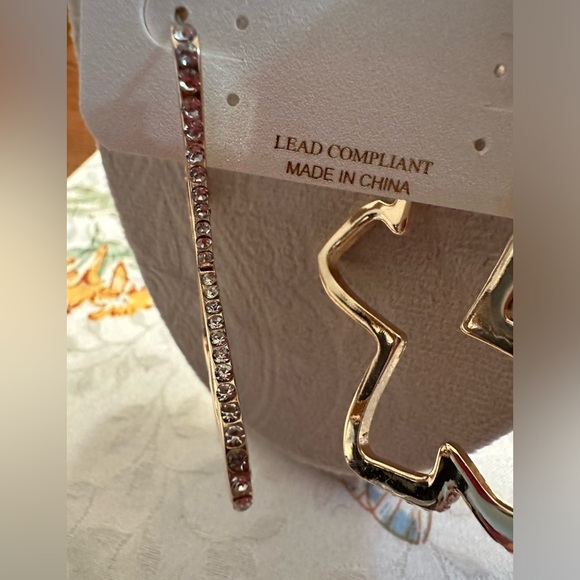 Butterfly earrings with rhinestones - Picture 2 of 8